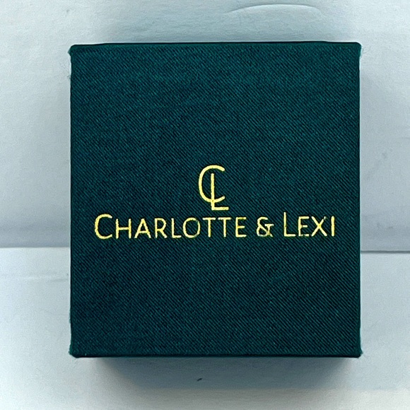 CHARLOTTE & LEXI, WOMENS STERLING SILVER, CLOVER EARRINGS WITH CUBIC ZIRCONIA - Picture 12 of 16